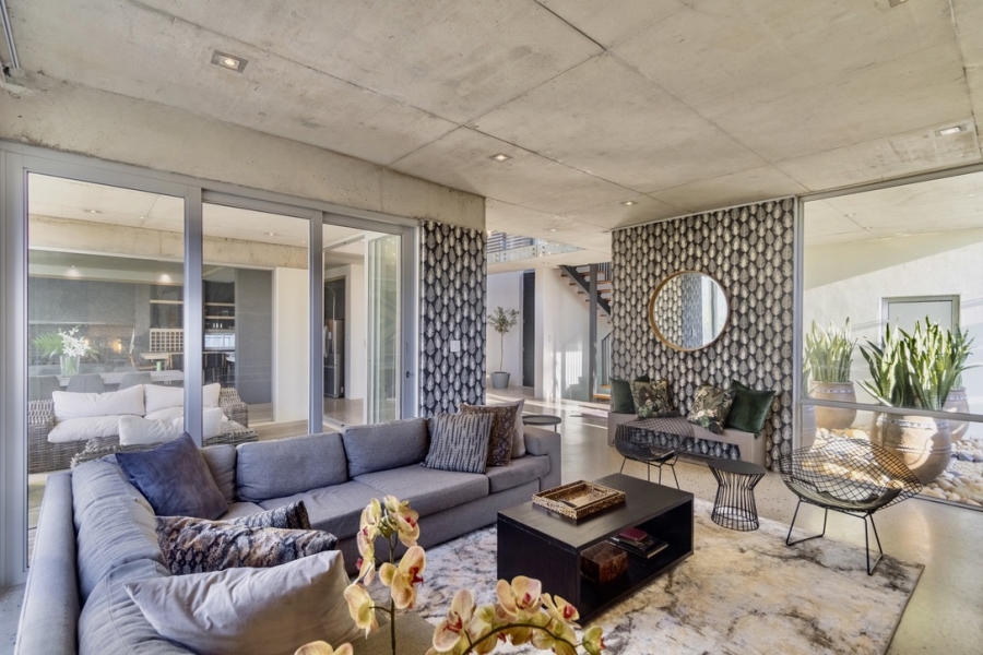 4 Bedroom Property for Sale in Van Riebeeckstrand Western Cape